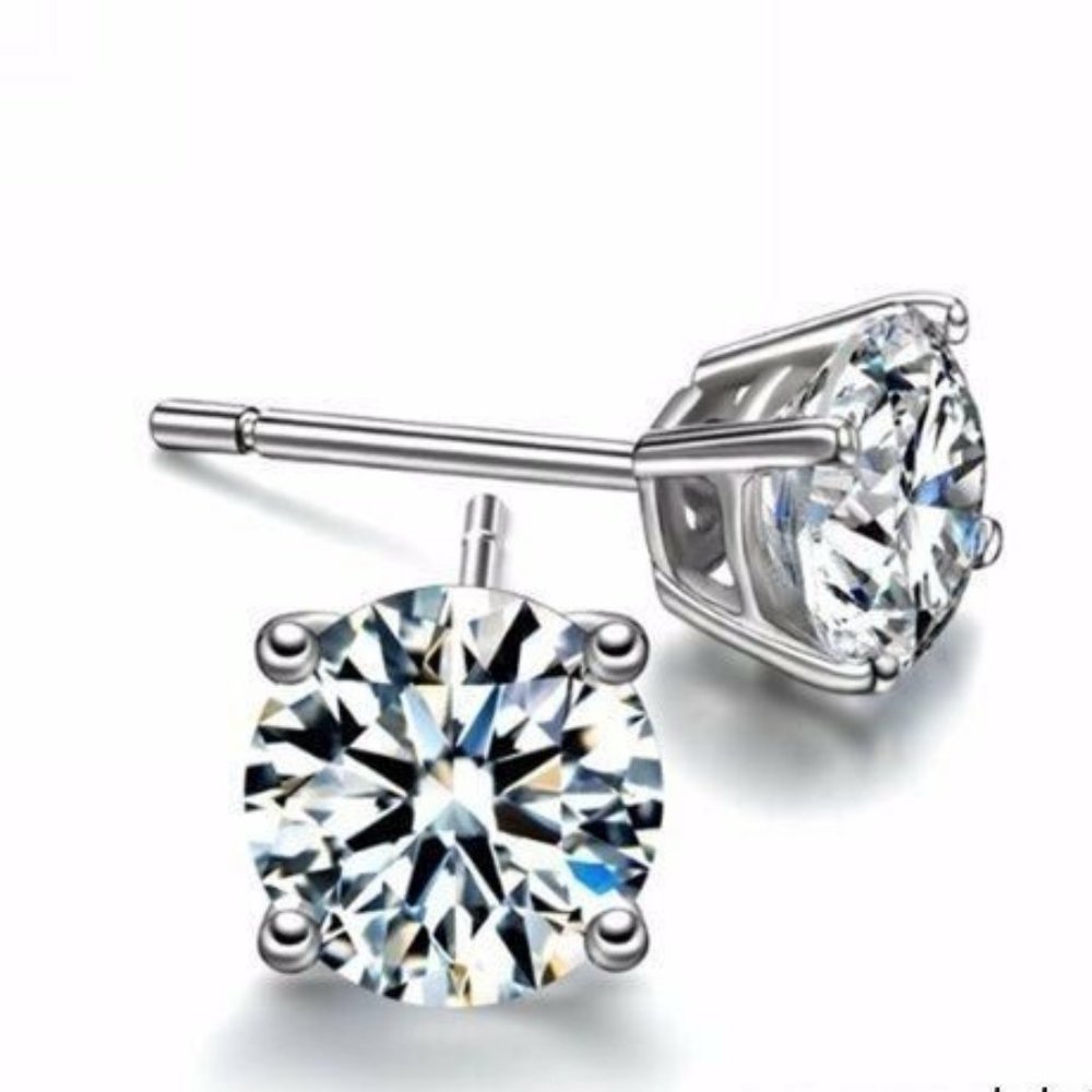 ***SATISFACTION GUARANTEED*** .925 Sterling Silver CZ Diamond Stud Earrings - Picture 1 of 10
